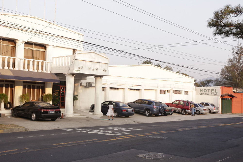 Hotel Grecia Real San Salvador Exterior photo